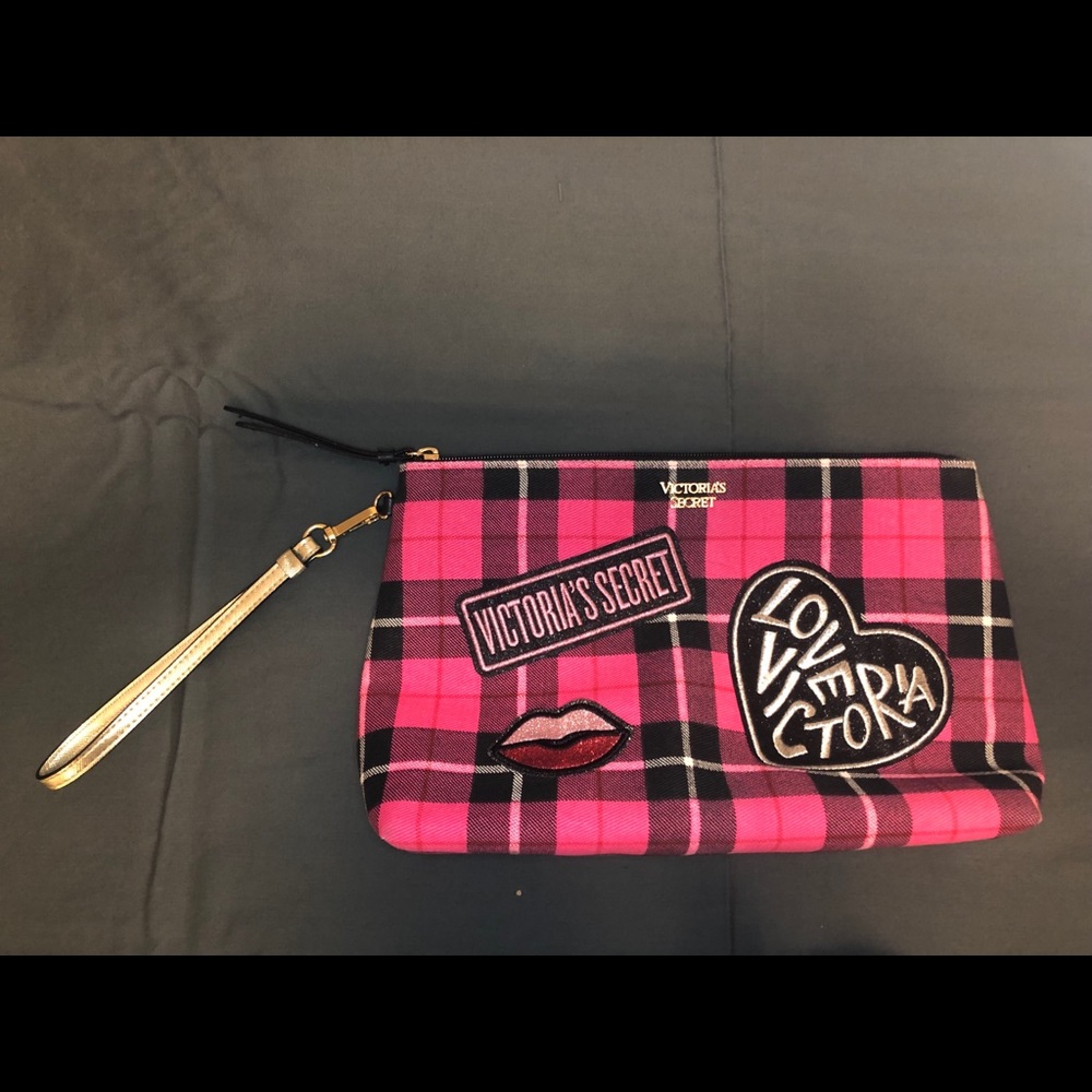 VS beauty clutch w/ wrist strap - DONATED
